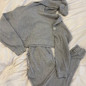 ALO Yoga Muse Light Gray Ribbed Sweatpants and Hoodie Set